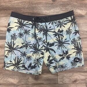 Quiksilver Highline SurfSilk Board Shorts Mens 40 Palm Tree Floral Blue Swim
